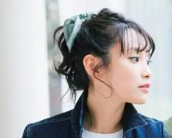慵懒感高马尾扎发教程 手把手教你扎出好看的高马尾