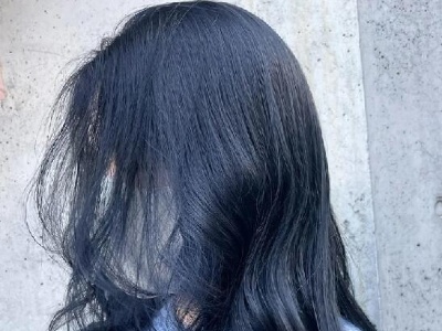 12款蓝黑色染发设计 款款美得让人心动