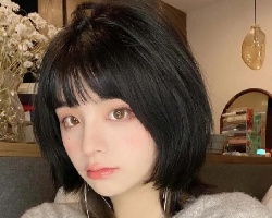 少女减龄波波头 糖分超标的短发