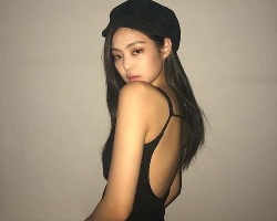 大势发色灰绿奶茶褐色 减龄显白又时尚的发色