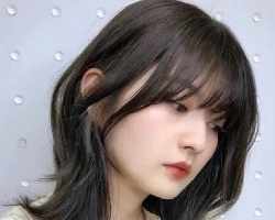 减龄青春短烫发 少女感元气满分