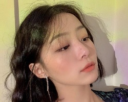 女生韩式蛋卷烫发型 超显女生复古文艺范