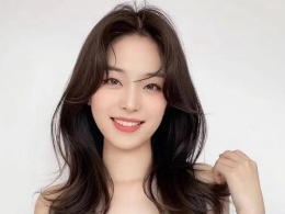 百搭中长发发型推荐 元气满满十分减龄