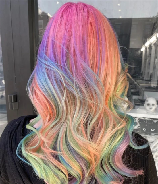 美丽彩虹发型图片