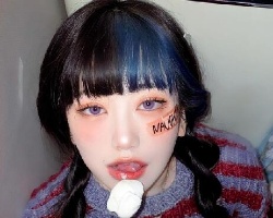 最新女生染发设计 “刘海染”时髦吸睛