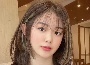 人气卷发发型示范 让你路人变女神