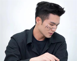 韩式小平头推荐 职场男生必备发型