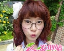 2011流行发型  潮流短卷发发型