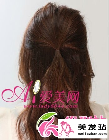  轻熟女首抓气质 教学清新淑女发型DIY 