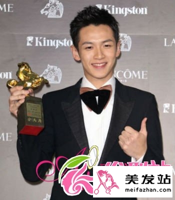  跟那些年我们一起追的女孩  学男生发型 