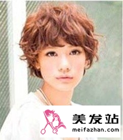  2011新款卷发发型 5.jpg 