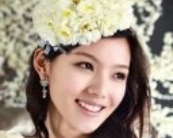 细细品味完美新娘梦幻般发型