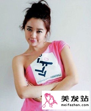  明星新娘发型2.jpg 