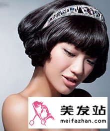  2011年流行的短发发型5.jpg 