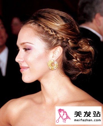  新娘发型3.jpg 