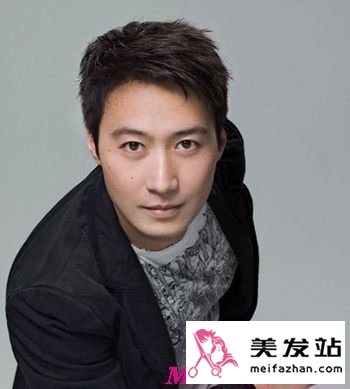  哪些男星没刘海仍帅气？ 