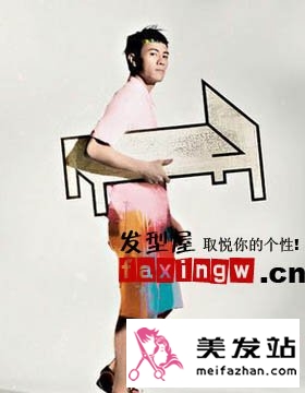 梁汉文最新发型图片