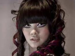 英&中2008时尚发型演绎