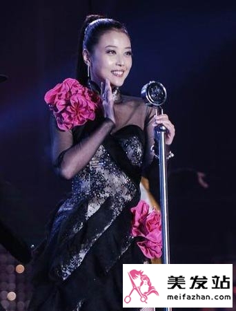  点击图片进入下一页 