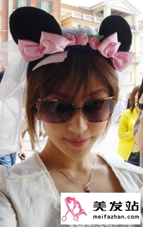  李智贤超养眼美发秀 