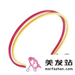  完美发型发饰搭配 挡不住的高回头率  