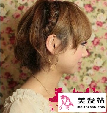 可爱短发DIY编发发型