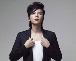 2012最流行的韩式男发  看看韩国男星是怎么个装扮