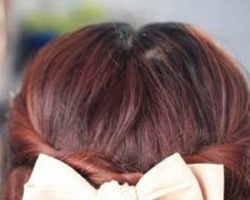 DIY两款韩式瘦脸辫子发型扎法  超详细的步骤图解