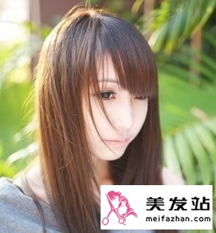 2013年时尚中长发发型