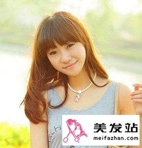 2013年时尚中长发发型