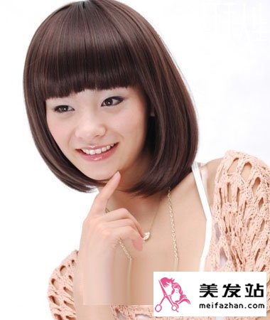 2013最新齐刘海短发发型