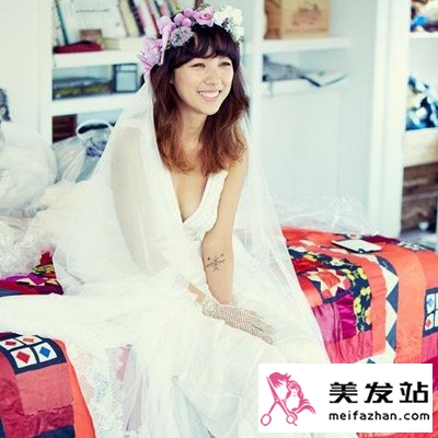 盘点明星最美婚纱照发型 塑造最美丽幸福新娘 
