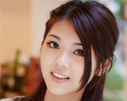 大脸女生怎么梳头发好看 简单时尚瘦脸扎发最修颜