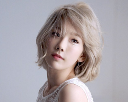 金泰妍百变短发造型 短发女生也可以性感可爱