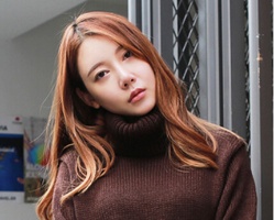 方脸女生适合什么发型 轻松修颜有气质