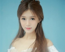 甜美女生卷发发型 高回头率时尚卷发