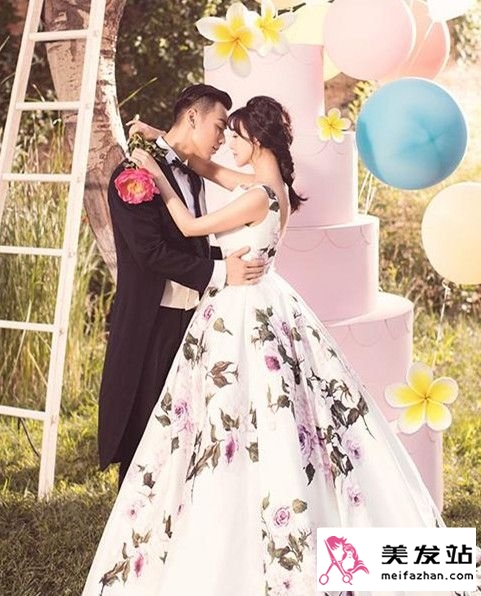 陈紫函婚纱照大盘点 光新娘发型就有好几种花样！ 陈紫函戴向宇婚礼