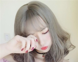 最新流行短卷发 短发梨花头染发