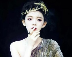 夏季这样盘最美 绝美盘发图片