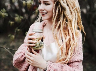 如何自己编好看的脏辫 酷炫时髦街拍范
