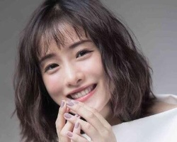 今年就该剪个俏丽的短发，看石原里美与高俊熙如何驾驭新发型