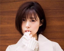 小脸女生适合什么短发 时尚小脸短发路人逆袭女神