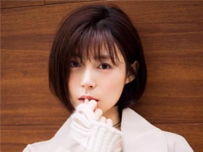 小脸女生适合什么短发 时尚小脸短发路人逆袭女