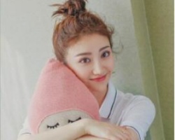 女生泡面丸子头发型 青春可爱明星都在扎