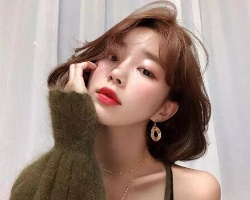 短发女生烫什么卷好看 俏皮可爱短卷发超减龄