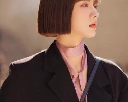 好看的女生齐脸短发发型 自然简约好打理发型就该这么剪