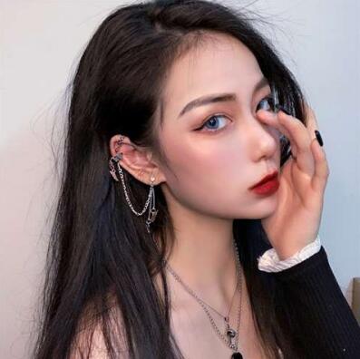 适合鹅蛋脸女生的发型 时尚百搭显气质鹅蛋脸发型