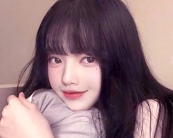 女生好看的齐刘海要怎么剪 齐刘海范本照着剪错不了