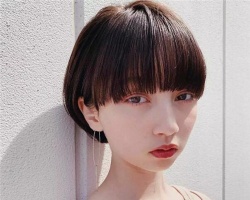 女生剃后脖露出耳朵短发 路人变女神就靠它