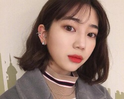 最近流行什么中短发发型 发型百搭不挑人时尚女生必备